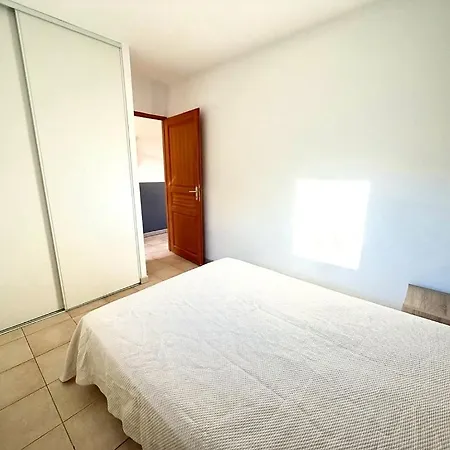 4 Personnes - Solea 137 - Vue Appartement Serra-di-Ferro (Corsica)