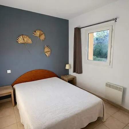 4 Personnes - Soléa 137 - Vue Serra-di-Ferro (Corsica)